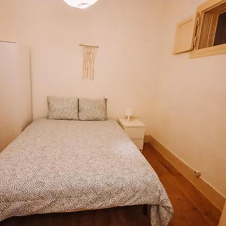 Big Quarto em Acomodações Particulares Lisboa